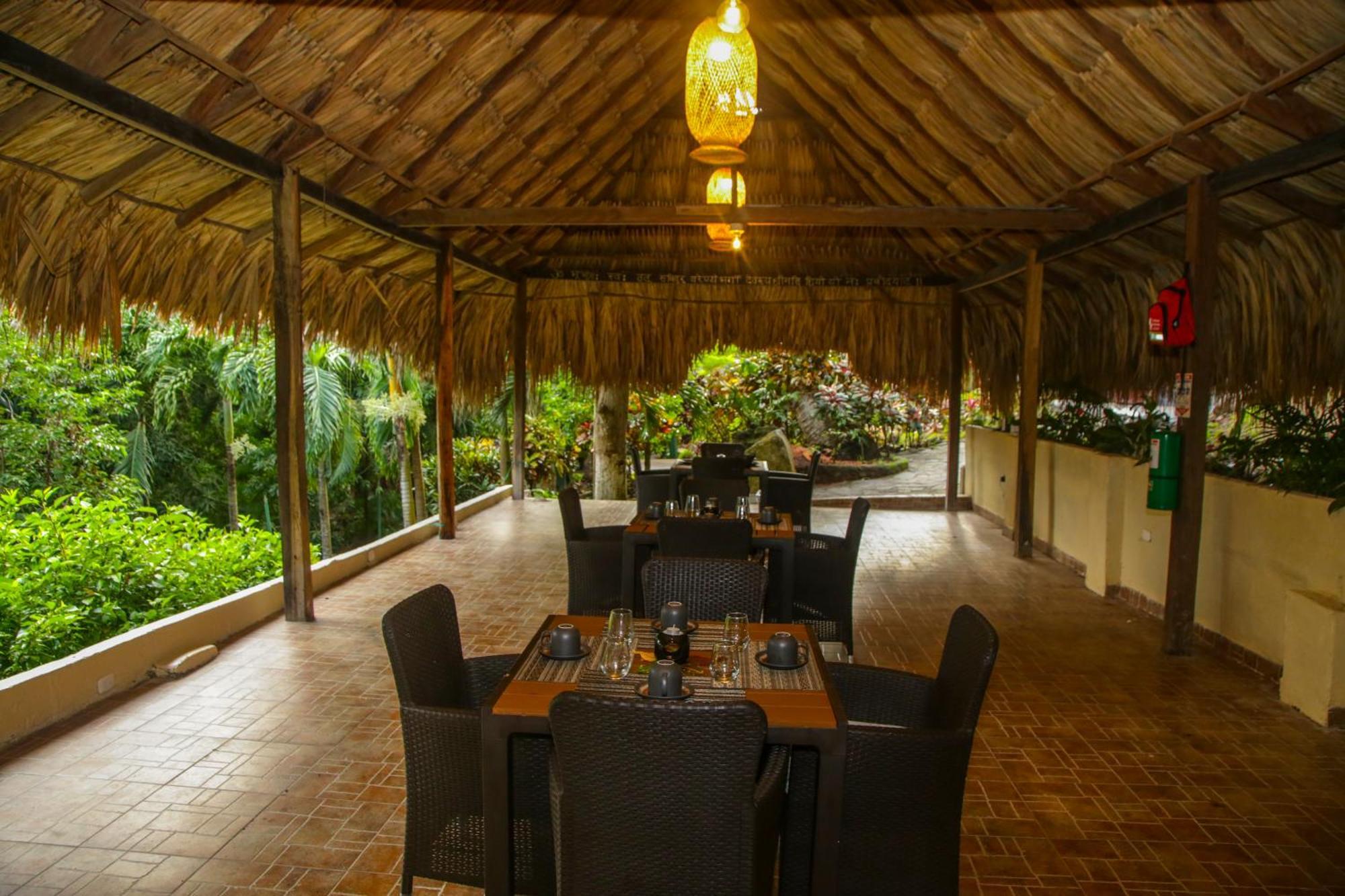 Nyia Boutique Hotel El Curval Exterior photo